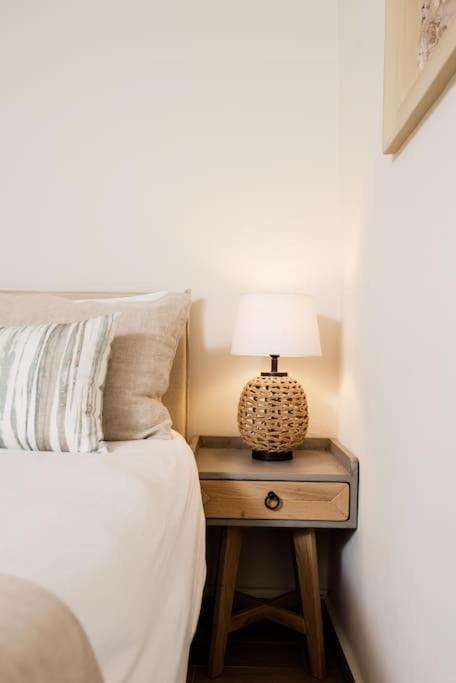 Studio Costele Luxurious Apt In The Heart Of Corfu Corfu  Bagian luar foto
