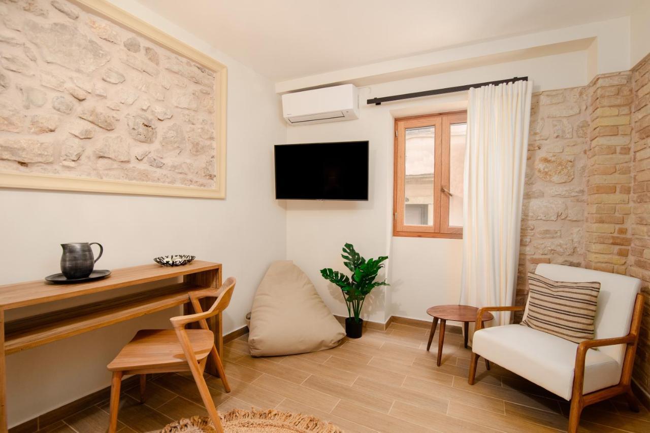 Studio Costele Luxurious Apt In The Heart Of Corfu Corfu  Bagian luar foto